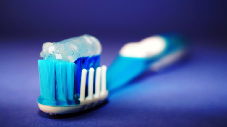 does dental insurance cover implants