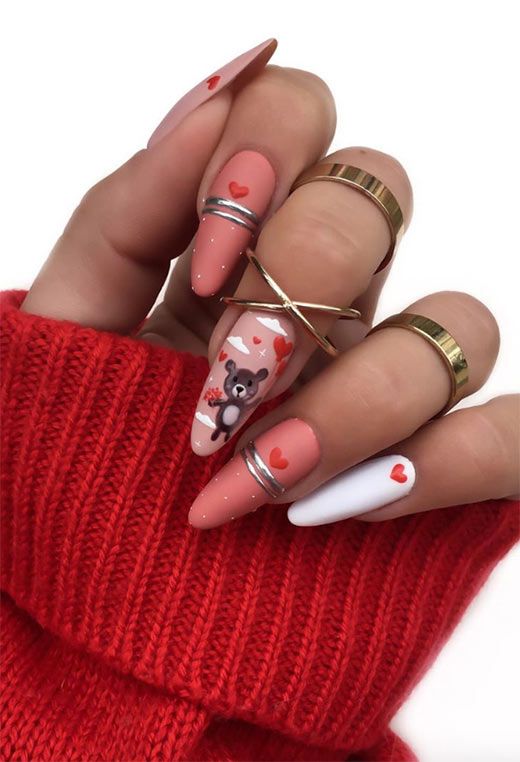Valentino Nails