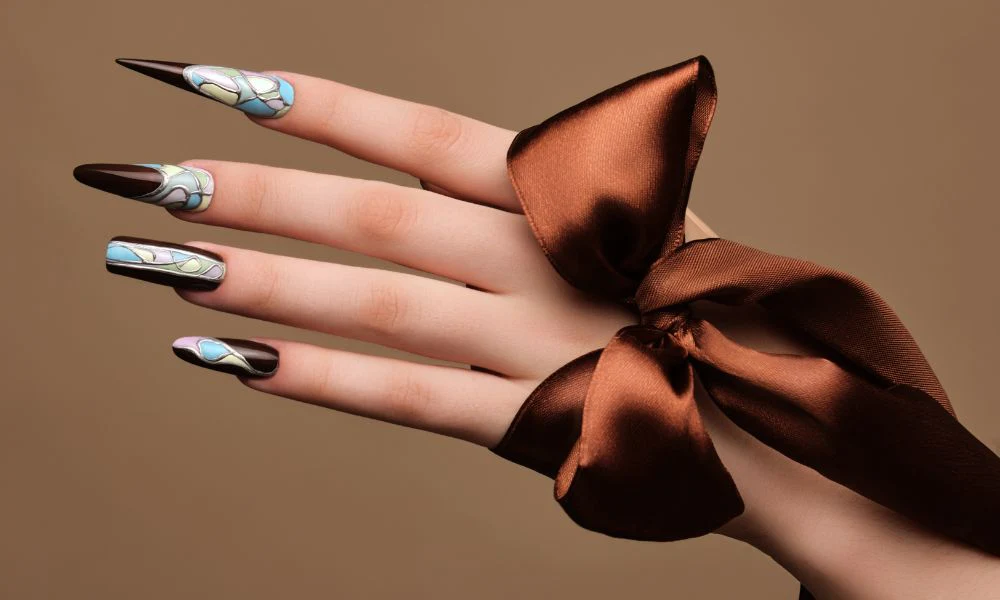 valentino nails